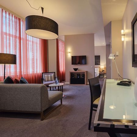 Adina Apartment Hotel Berlin Checkpoint Charlie Exterior foto