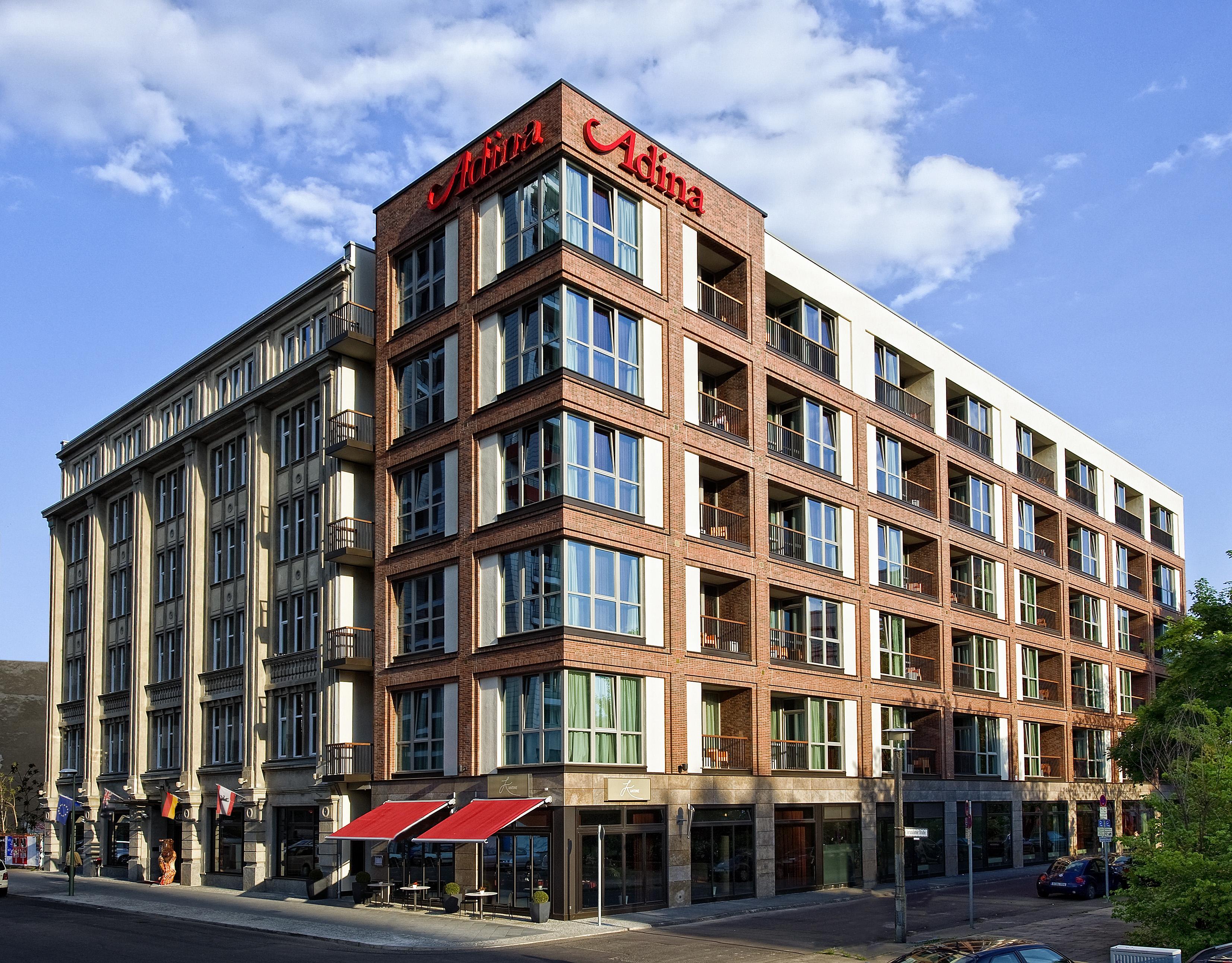 Adina Apartment Hotel Berlin Checkpoint Charlie Exterior foto