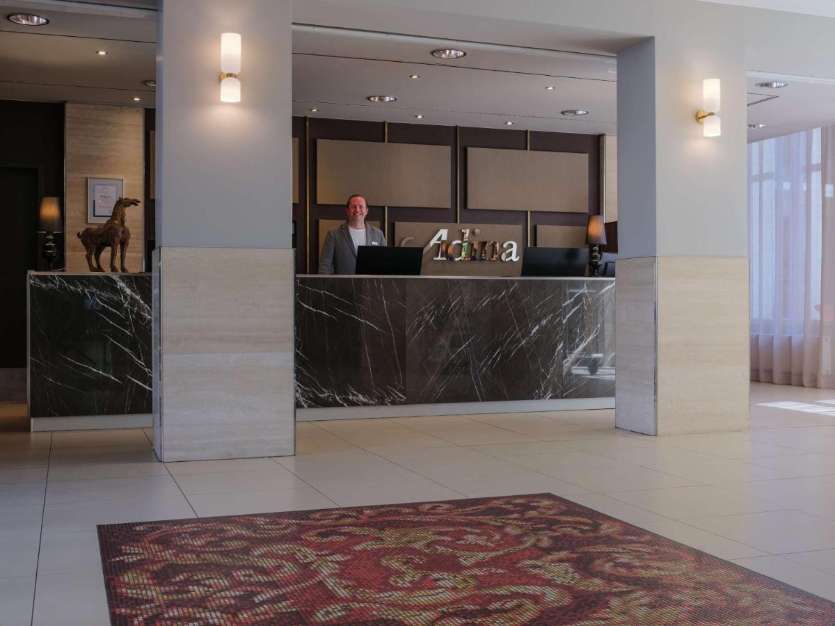 Adina Apartment Hotel Berlin Checkpoint Charlie Exterior foto