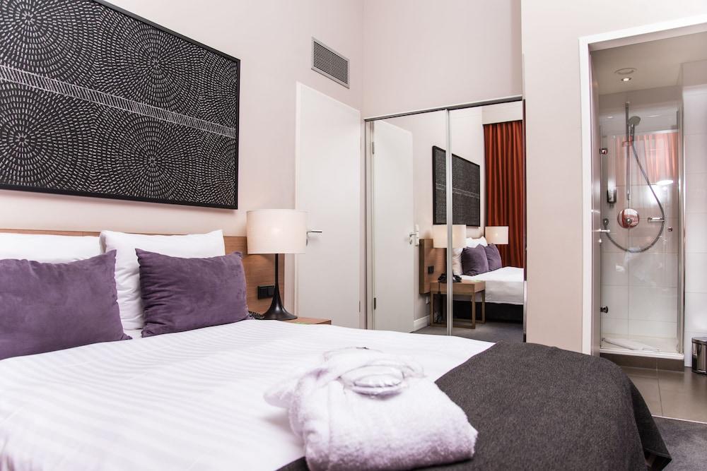Adina Apartment Hotel Berlin Checkpoint Charlie Exterior foto