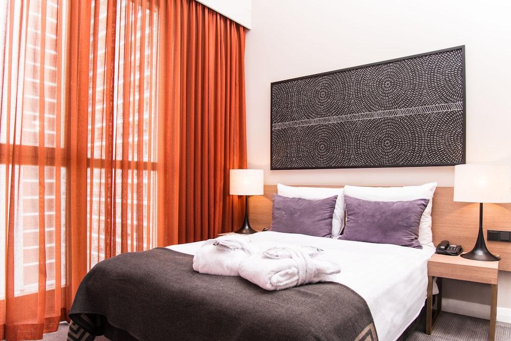 Adina Apartment Hotel Berlin Checkpoint Charlie Exterior foto