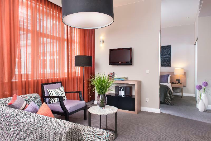 Adina Apartment Hotel Berlin Checkpoint Charlie Exterior foto